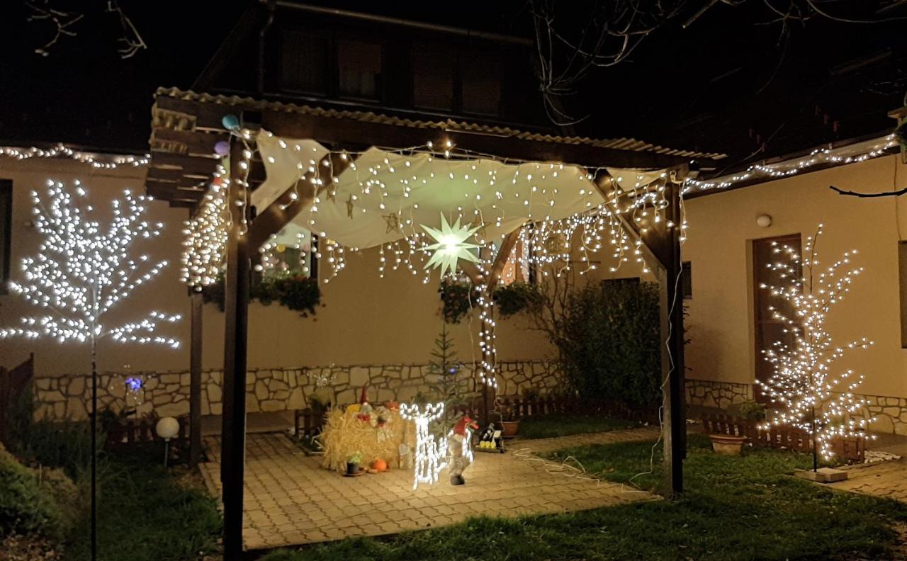Apartament Bobita Haza Eplény Zewnętrze zdjęcie