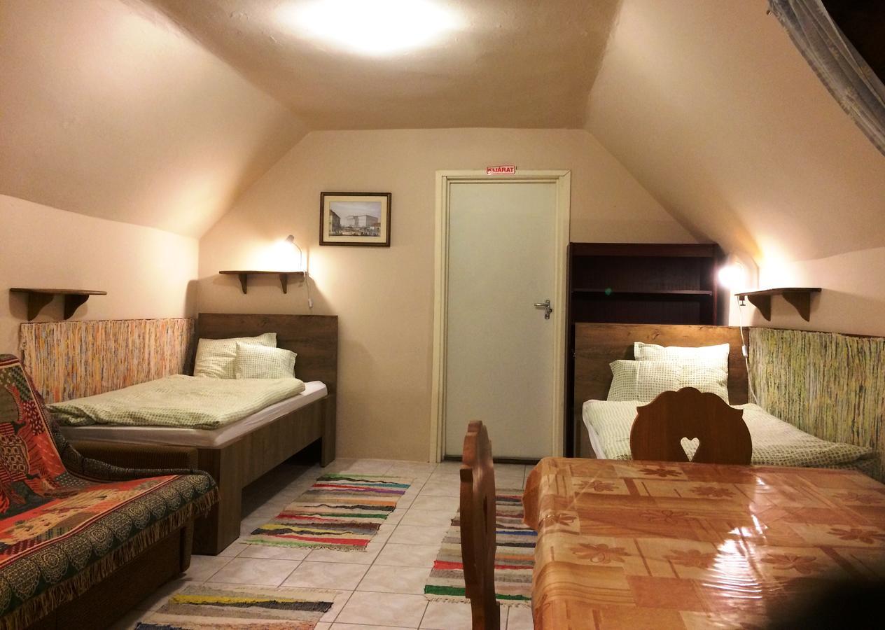 Apartament Bobita Haza Eplény Zewnętrze zdjęcie