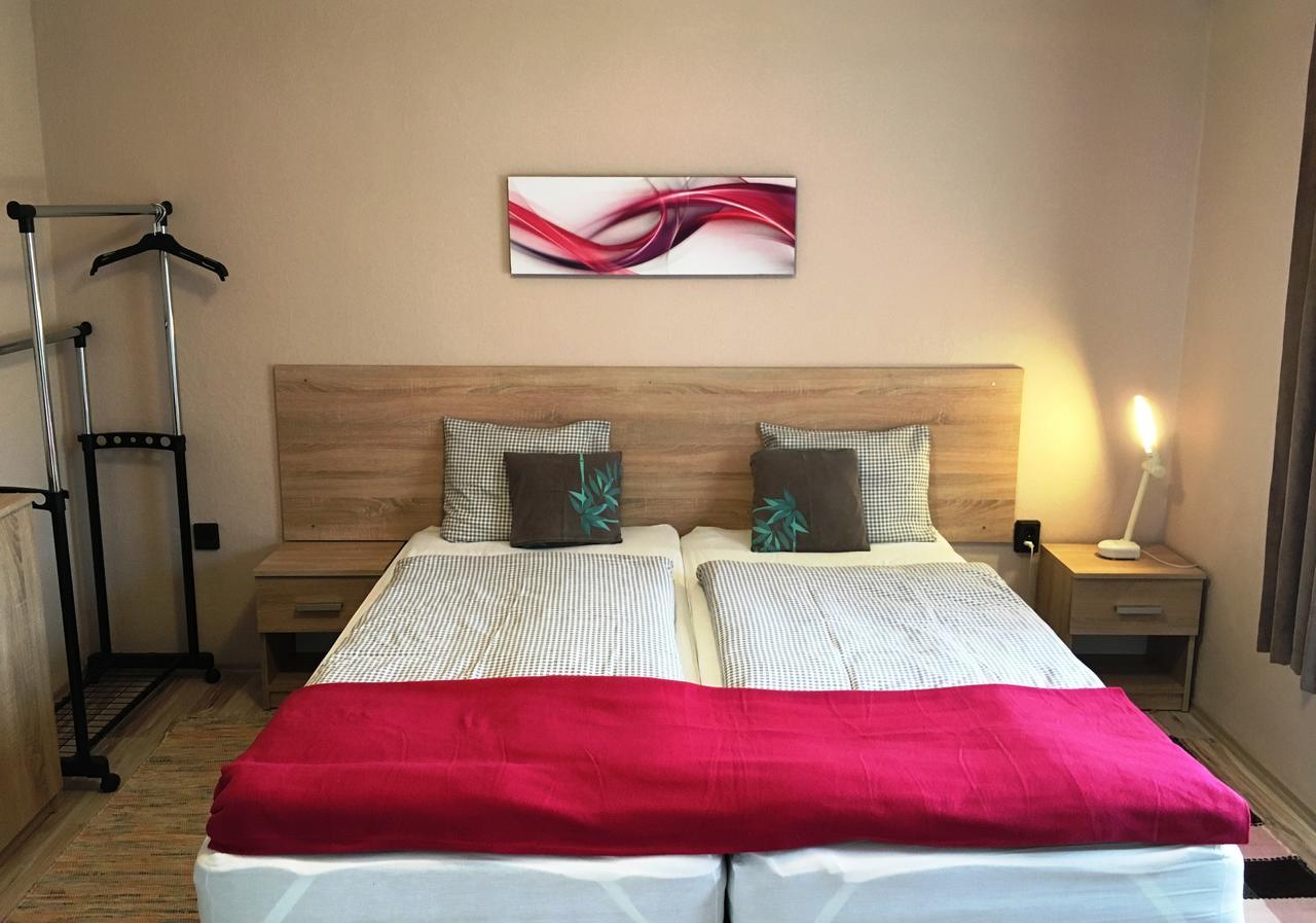 Apartament Bobita Haza Eplény Zewnętrze zdjęcie